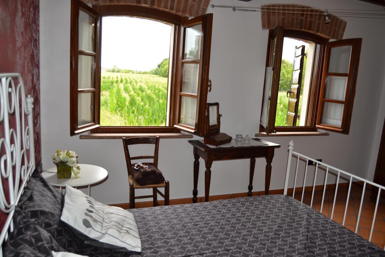 B&B Il Martin Pescatore Bagnolo San Vito Exterior foto