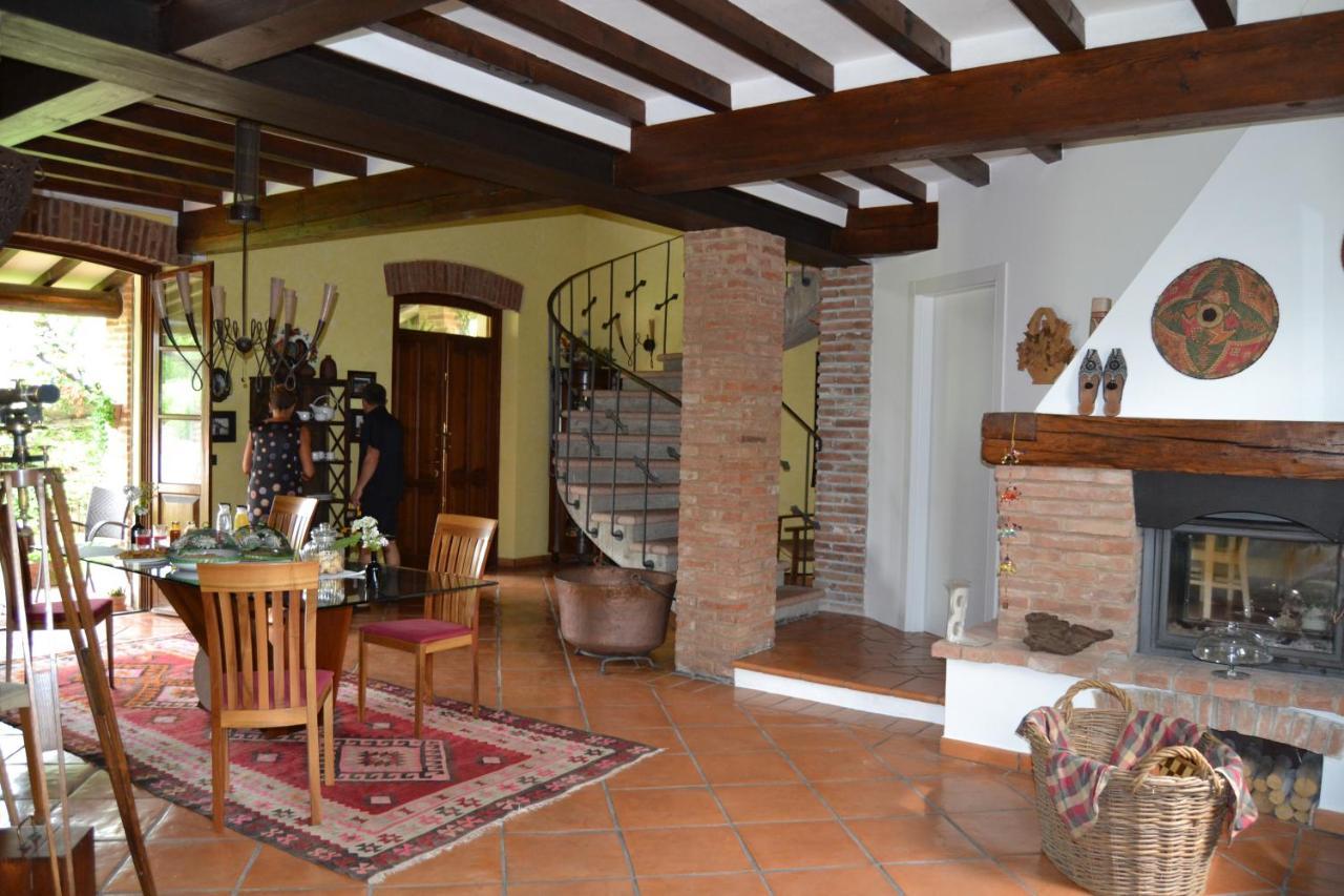 B&B Il Martin Pescatore Bagnolo San Vito Exterior foto